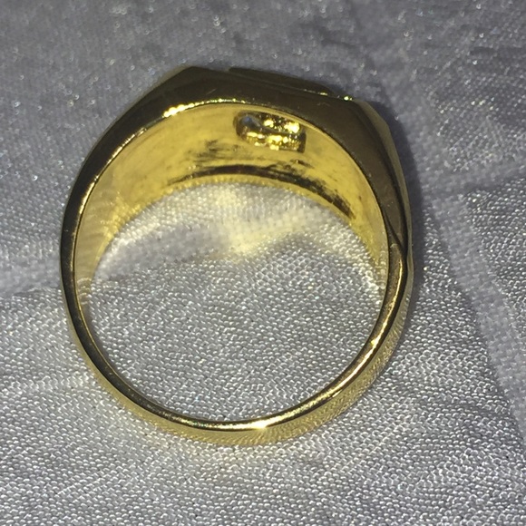 Mens new jeweled ring size 10 - Picture 4 of 4